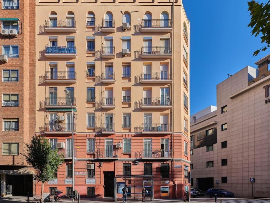 New Retiro Recien Reformado 10 Min En Metro A Sol, Hasta Seis Personas Apartment Madrid Exterior foto